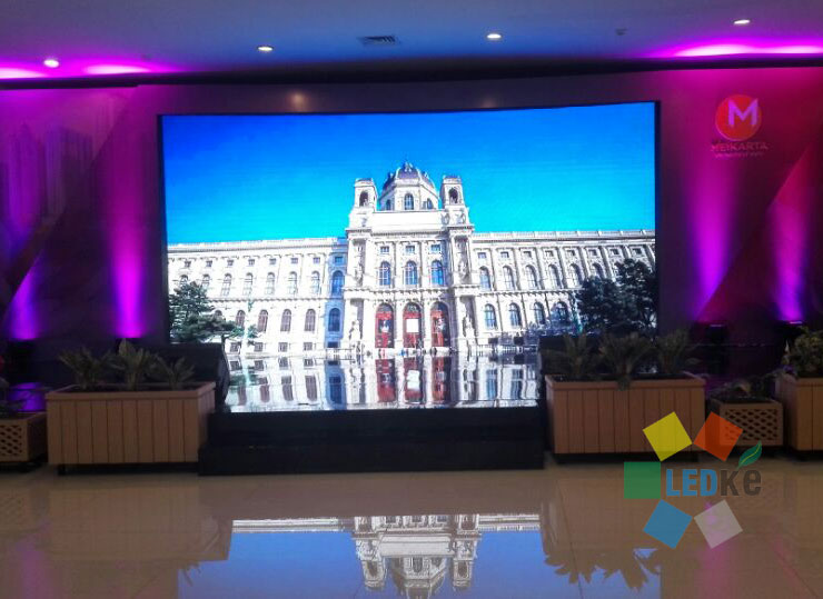 شاشة LED P3.91mm